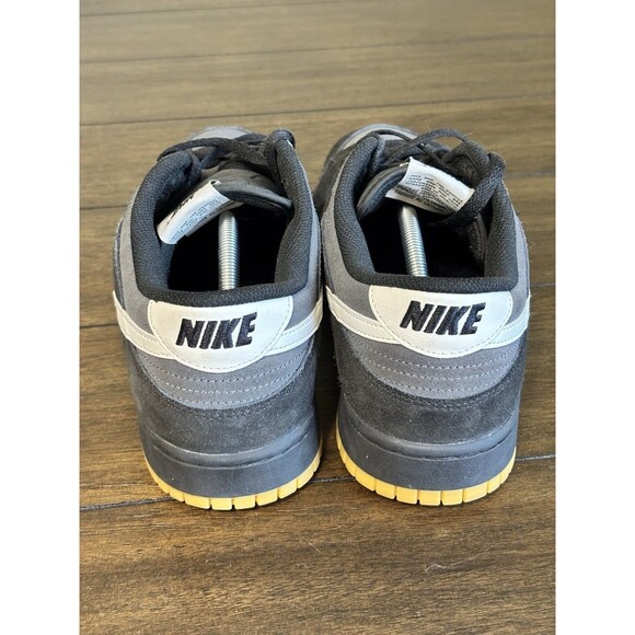 Nike Dunk Low Retro SE Men\'s Size 13 Black/Pale Ivory-Anthracite HQ1931-001